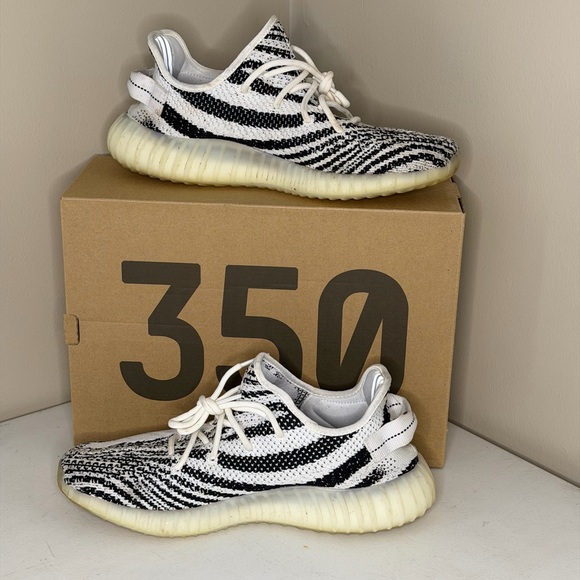 Adidas Yeezy Boost 350 V2 - White, Black, and Red - Picture 2 of 4